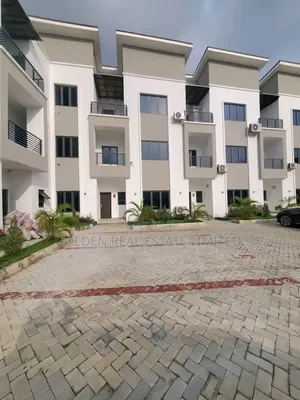 4bdrm Duplex in Jahi for sale