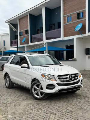 Mercedes-Benz GLE-Class GLE 350d 4MATIC 2017 White