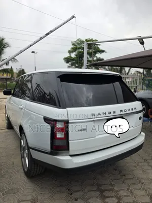 Land Rover Range Rover Vogue 2015 White