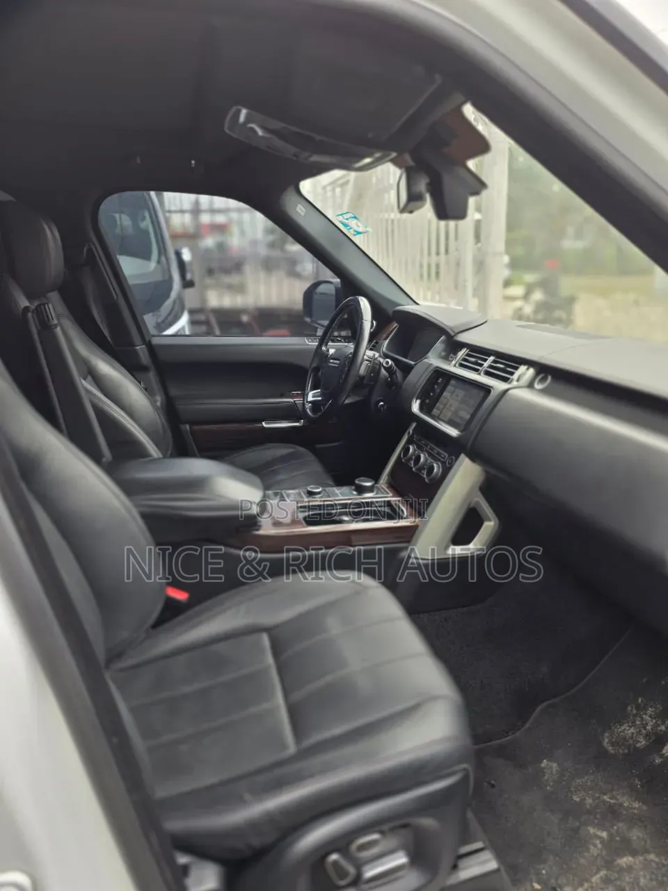Land Rover Range Rover Vogue 2015 White