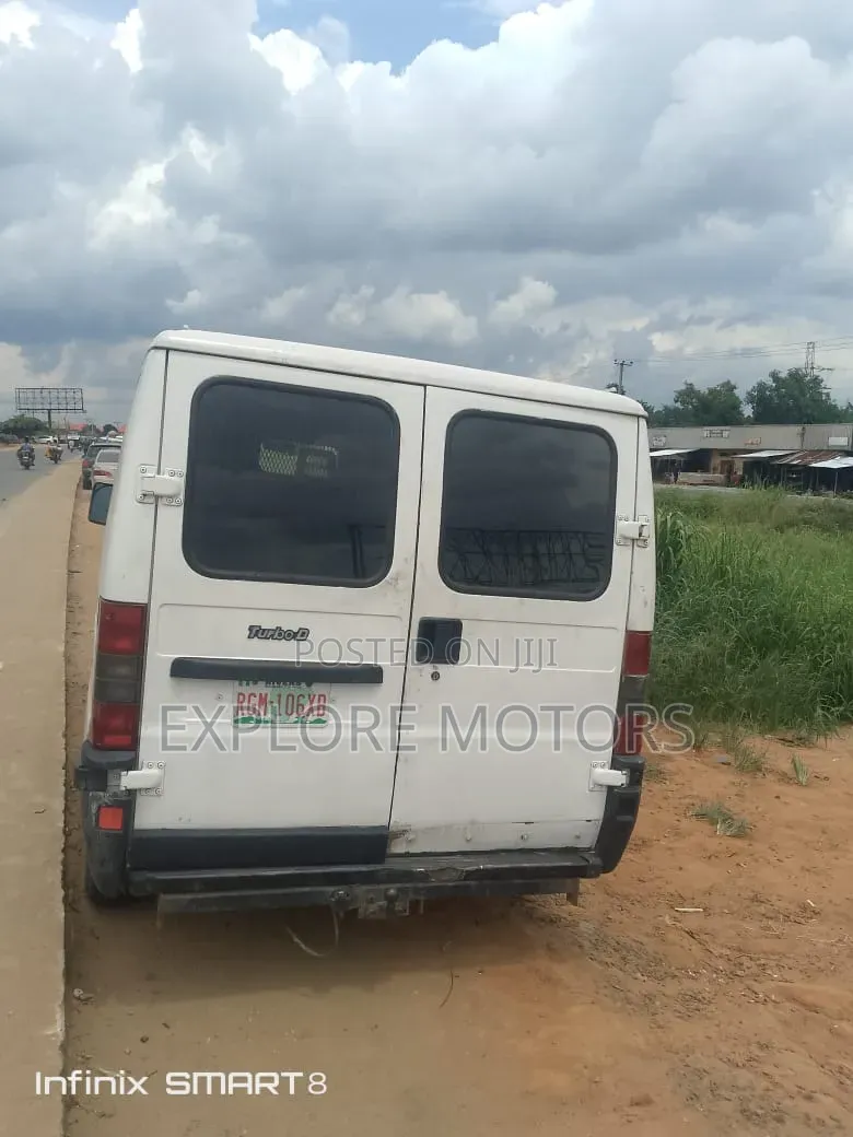 Peugeot Boxer 2005 White