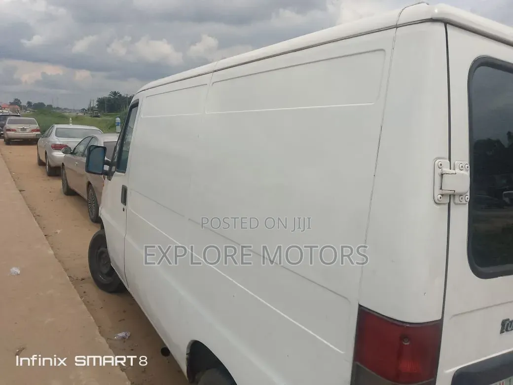 Peugeot Boxer 2005 White