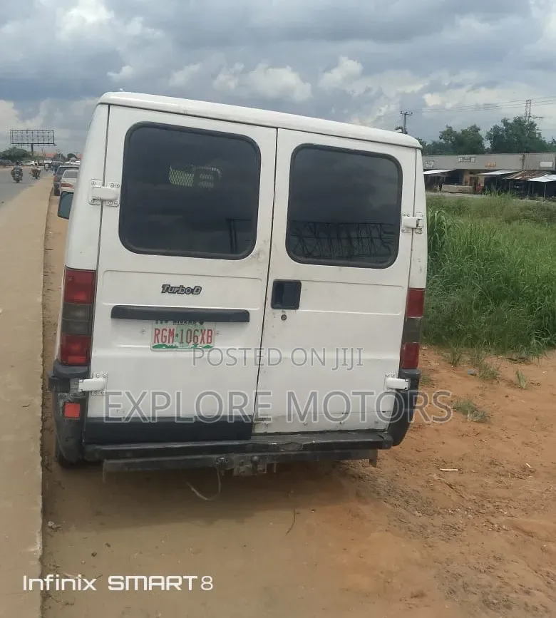 Peugeot Boxer 2005 White