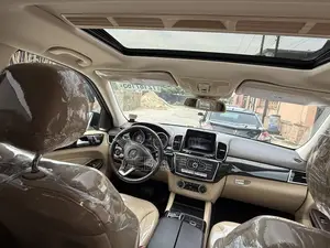 Mercedes-Benz GLE-Class GLE 350d 4MATIC 2017 White