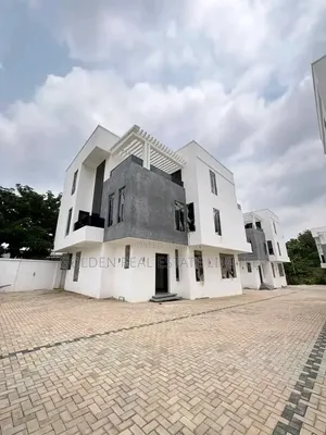 5bdrm Duplex in Life Camp for rent