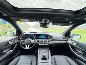 Mercedes-Benz GLE-Class 2022 Silver