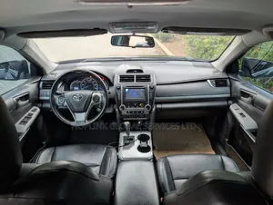 Toyota Camry SE 4dr Sedan (2.5L 4cyl 6A) 2014 Black