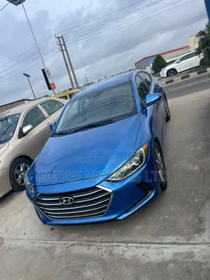 Hyundai Elantra 2018 Blue