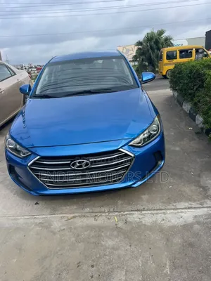 Hyundai Elantra 2018 Blue