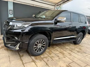 Toyota Land Cruiser 2012 Black