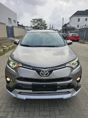 Toyota RAV4 2017 Gray