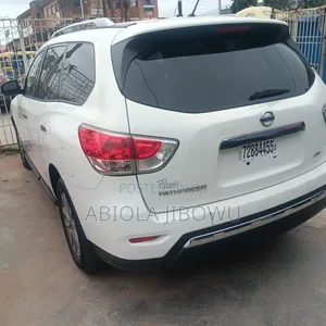 Nissan Pathfinder S 4dr 4x4 (3.5L 6cyl) 2016 White