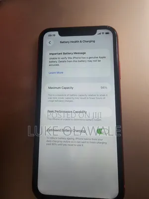 Apple iPhone 11 64 GB Red