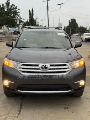 Toyota Highlander Limited 2012 Gray