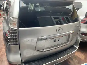 Lexus GX 460 Luxury 2015 Silver