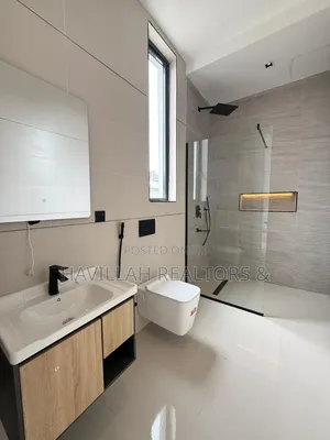 5bdrm Duplex in Ikate for sale