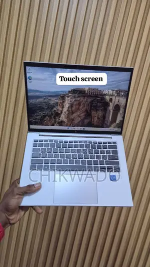 Laptop HP EliteBook 840 G9 16GB Intel Core i5 SSD 512GB