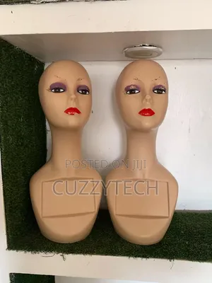 Mannequin For