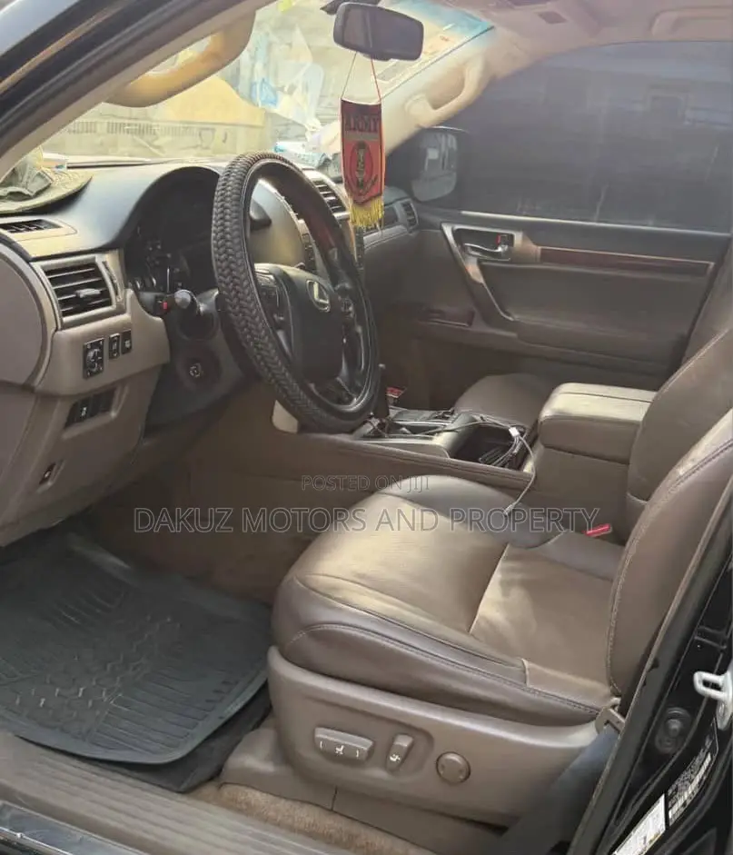 Lexus GX 2011 Black