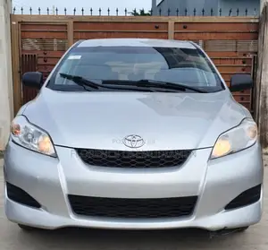 Toyota Matrix 2010 Silver