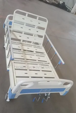 Hospital Bed (Double Crack )