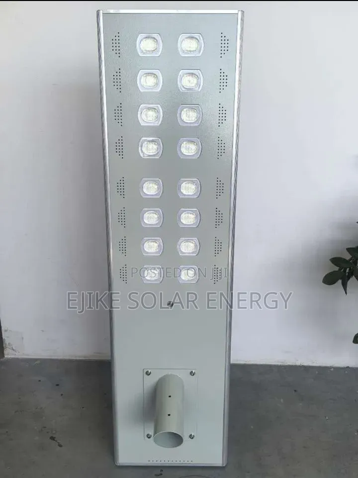 12eye Industrial Solar Street Lights