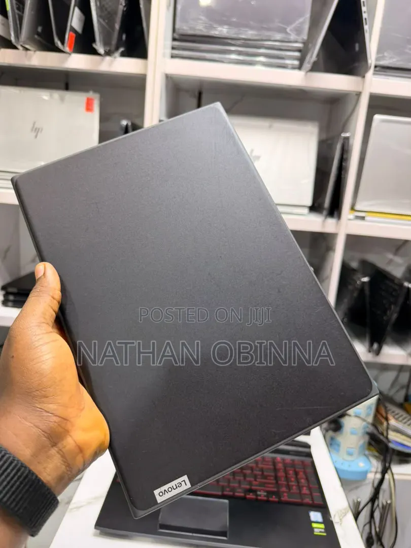 Laptop Avell A40 MOB 4GB Intel Celeron SSD 60GB