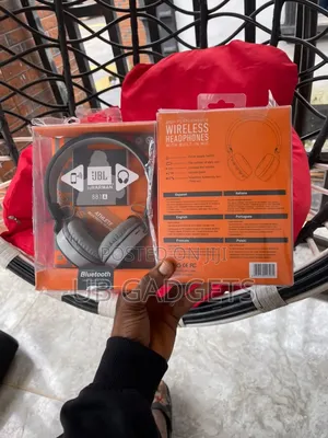 JBL Headphone 881a