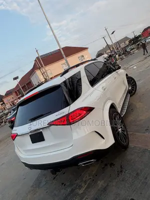 Mercedes-Benz GLE-Class GLE 450 4MATIC 2023 White