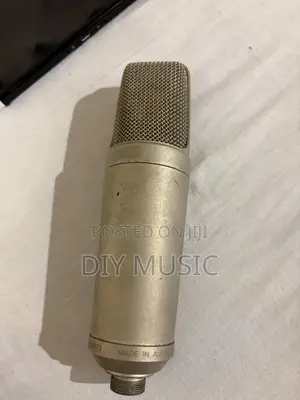 RØDE NT2-A / NT2A Professional Studio Condenser Microphone