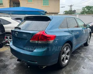 Toyota Venza 2010 Blue