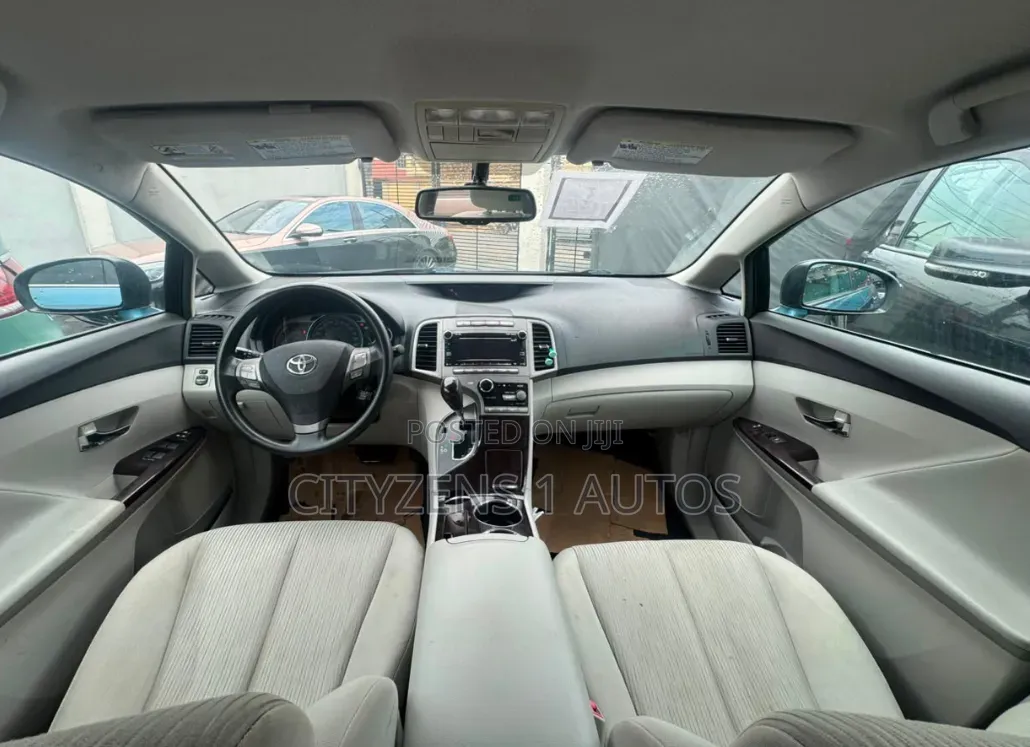 Toyota Venza 2010 Blue