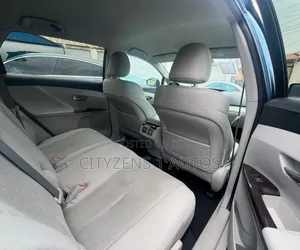 Toyota Venza 2010 Blue