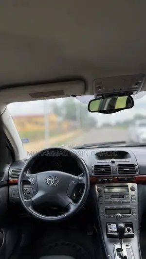Toyota Avensis 2008 Silver