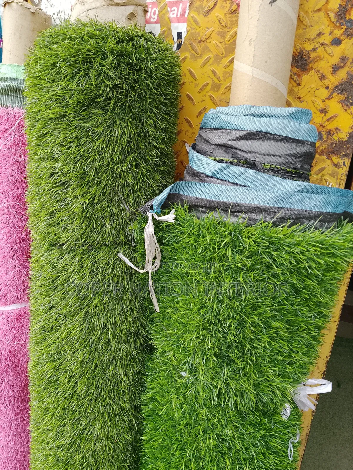 Artificial Grass. 40 Mm , Available in Different Sizes and Colour.