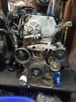 Nissan Altima 2004/05 Engine