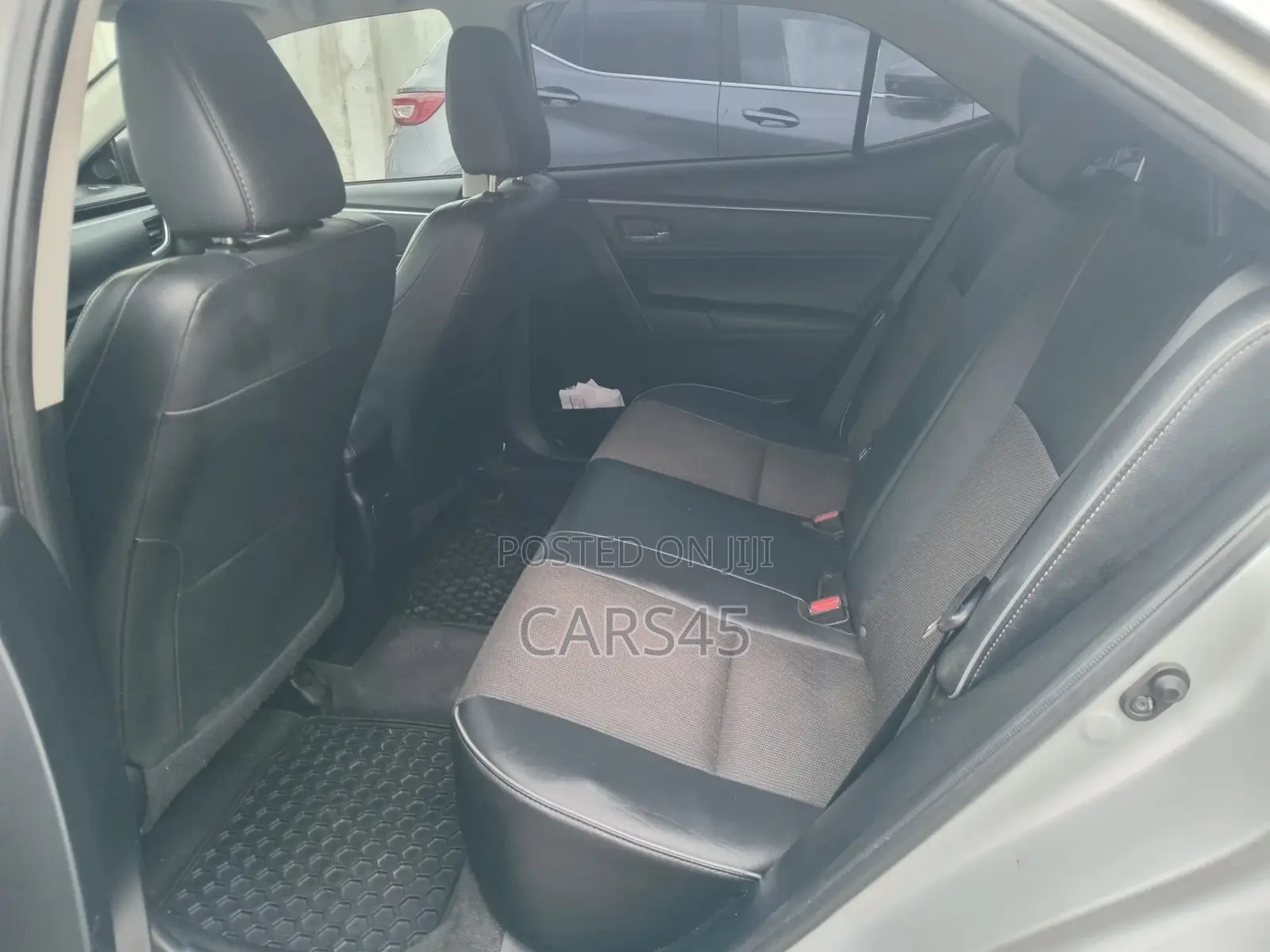 Toyota Corolla 2014 Silver