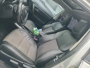 Toyota Corolla 2014 Silver