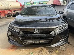 Honda Accord Sport (2.0L 4cyl Turbo 6M) 2019 Black