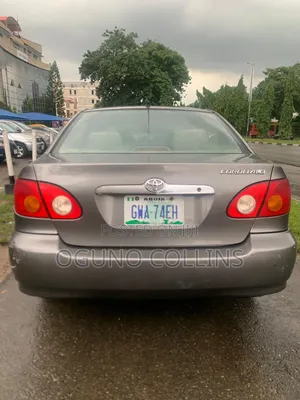 Toyota Corolla 2004 Gray