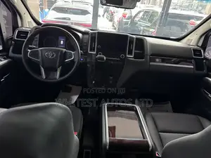 New Toyota Granvia Premium 3.5 V6 Petrol 6-Seater 2026 Black