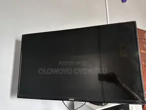 Bruhm 32” LED TV [Model Number] – Wall Mount Included, Urgent Sale