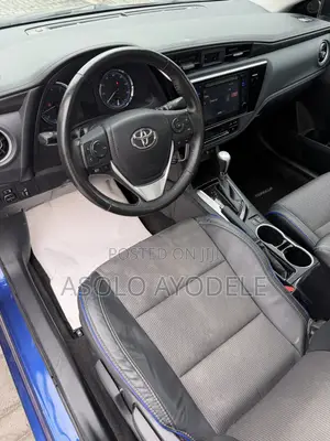 Toyota Corolla SE Special Edition 4dr Sedan (1.8L 4cyl CVT) 2017 Blue