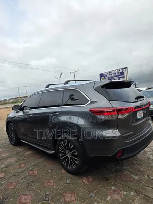 Toyota Highlander 2016 Gray