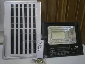 LumiVOLT 500watts Solar Flood Light