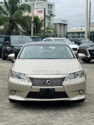 Lexus ES 350 FWD 2014 Gold