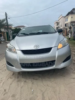 Toyota Matrix 2010 Silver