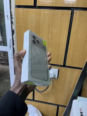 New Apple iPhone 17 Pro Max 256 GB White