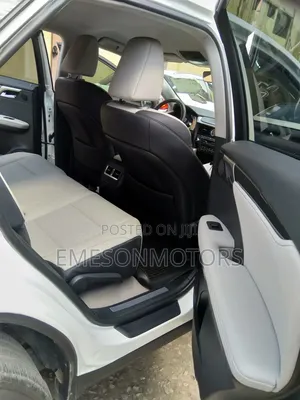 Lexus RX 2019 White