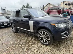 Land Rover Range Rover 3.0L Supercharged HSE 2017 Blue